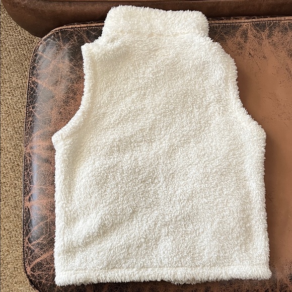 Patagonia Cream Fleece Vest - Picture 2 of 5